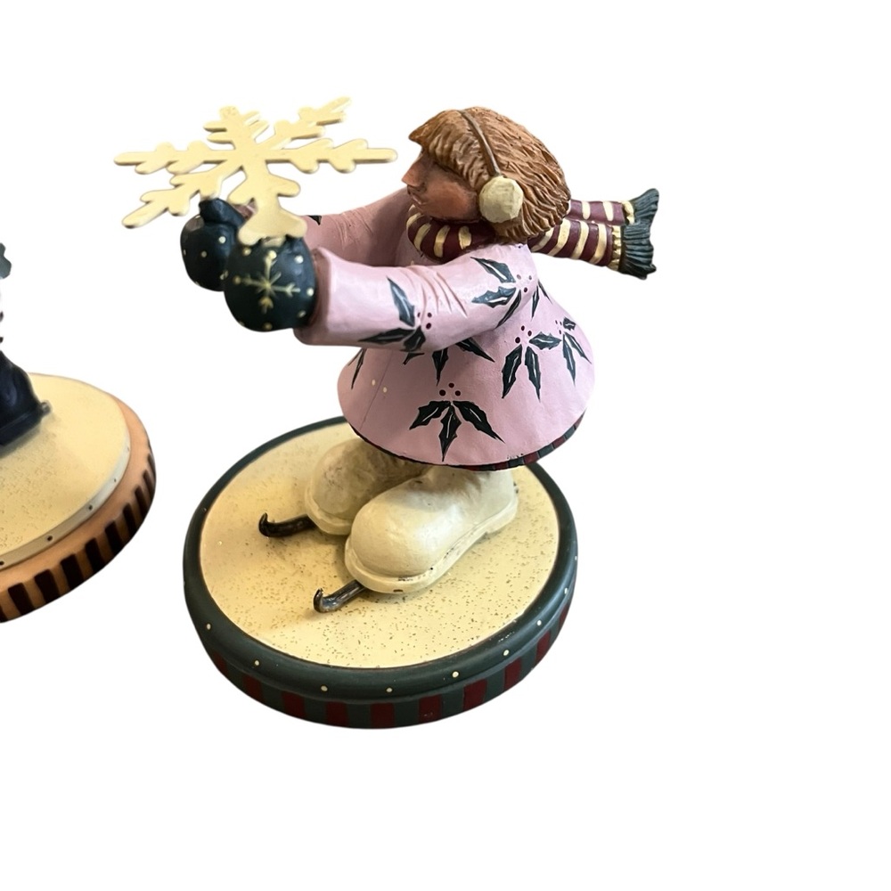 Williraye Studio Vintage Snowdancing Little Girl & Little Boy Christmas Figurine - Picture 2 of 6